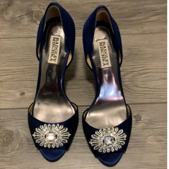 High heel Badgley Mischka Jazmin Shoe- worn once! - Picture 1 of 3